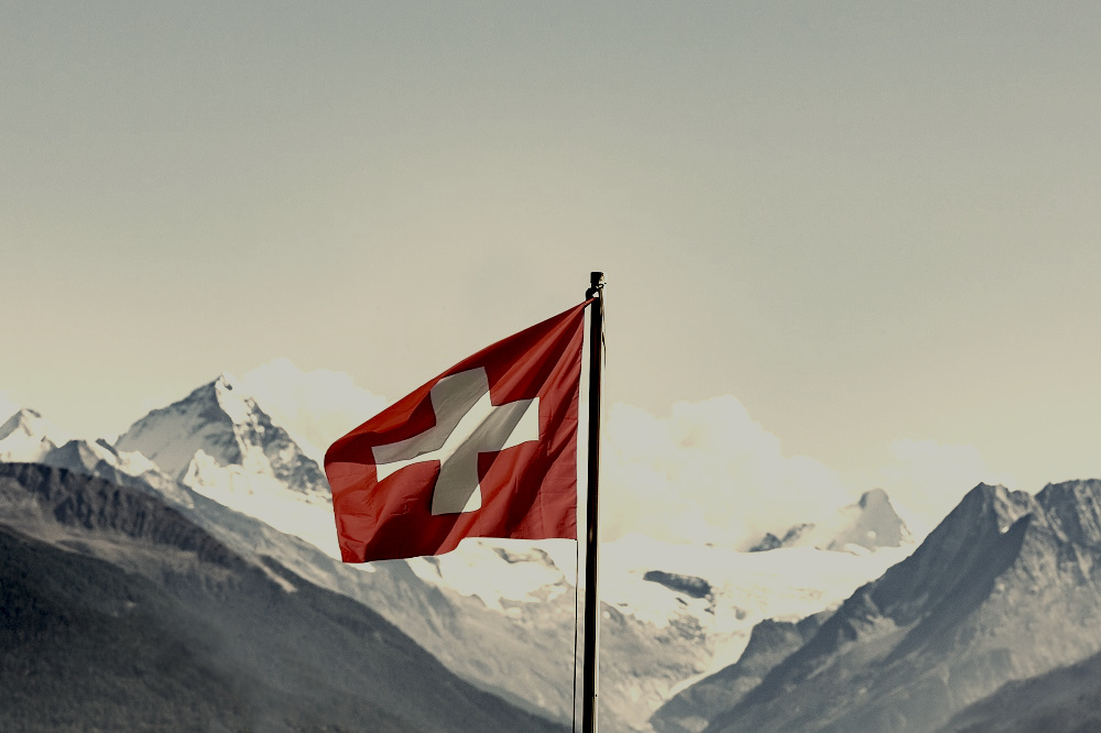 Microsoft launches Cloud in Switzerland: More security, control and operational continuity