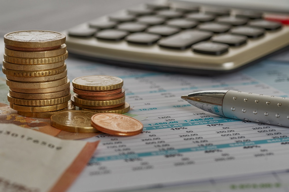 Rule your monthly closing processes with cloud accounting tools from Dynamics 365 Finance